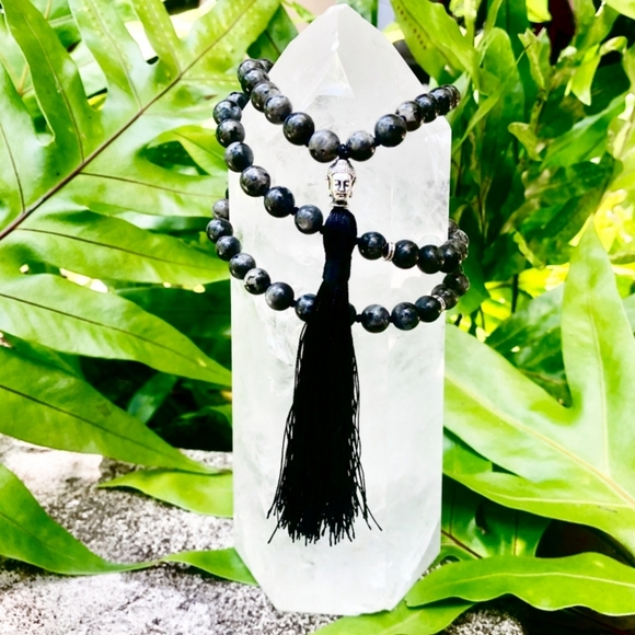 Black Labradorite 108 Mala Bead Necklace Handmade Protection Jewelry with Tassel - Picture 2 of 9